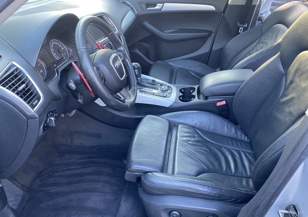 Audi Q5 cena 43900 przebieg: 246232, rok produkcji 2009 z Radków małe 466
